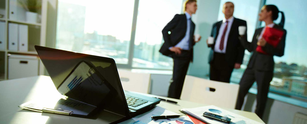 Más de 90 años al servicio de los empresarios