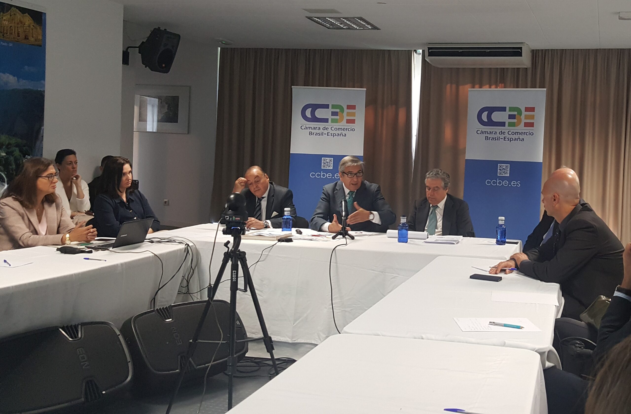 Financiación ICO para inversores en España y Brasil