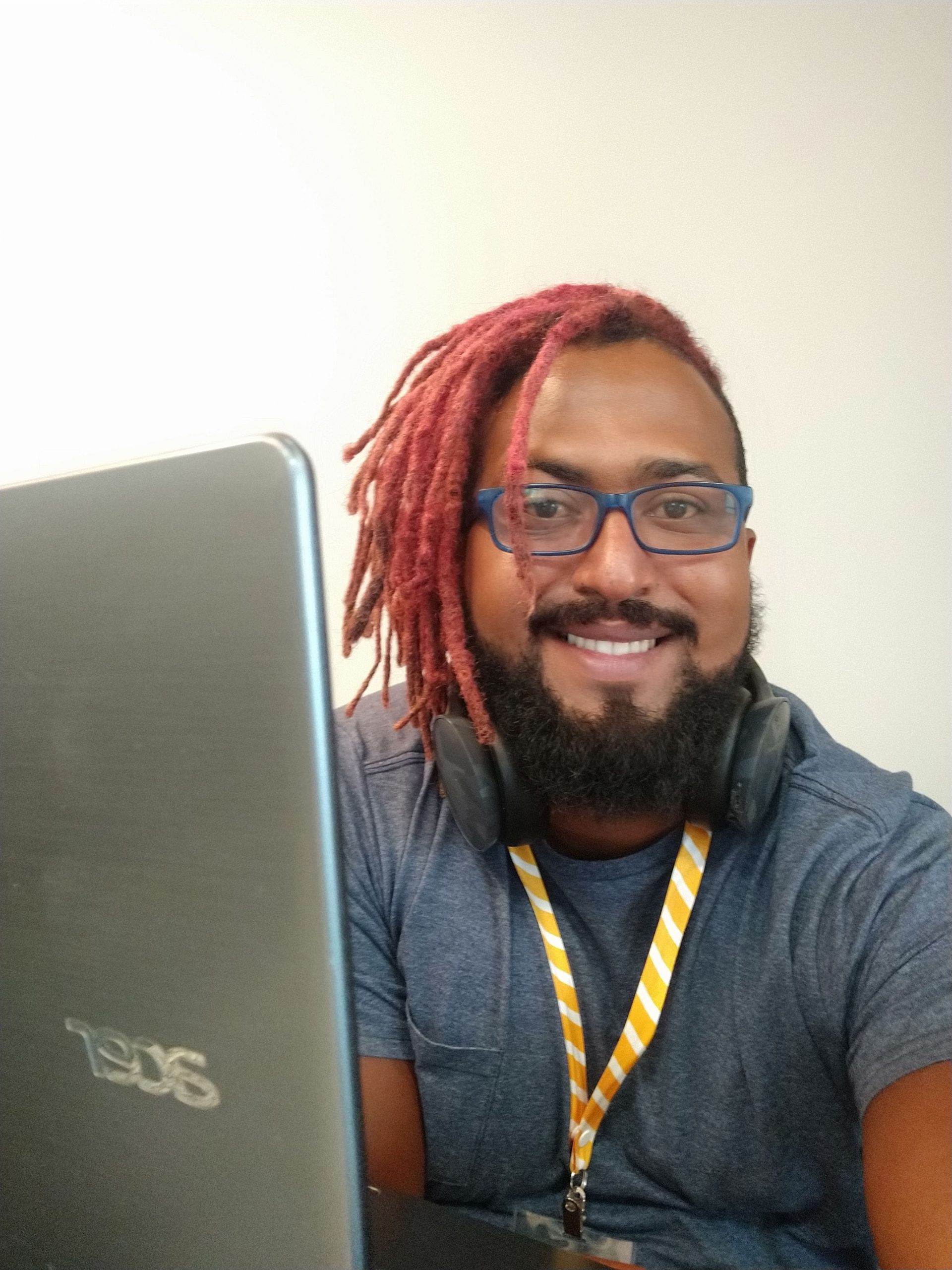 «Nascemos da necessidade apresentada pelos comerciantes da nossa comunidade em obter crédito».